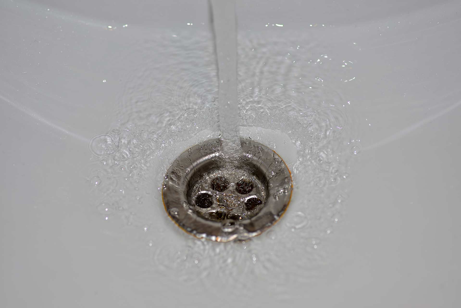 A2B Drains provides services to unblock blocked sinks and drains for properties in Mildenhall.
